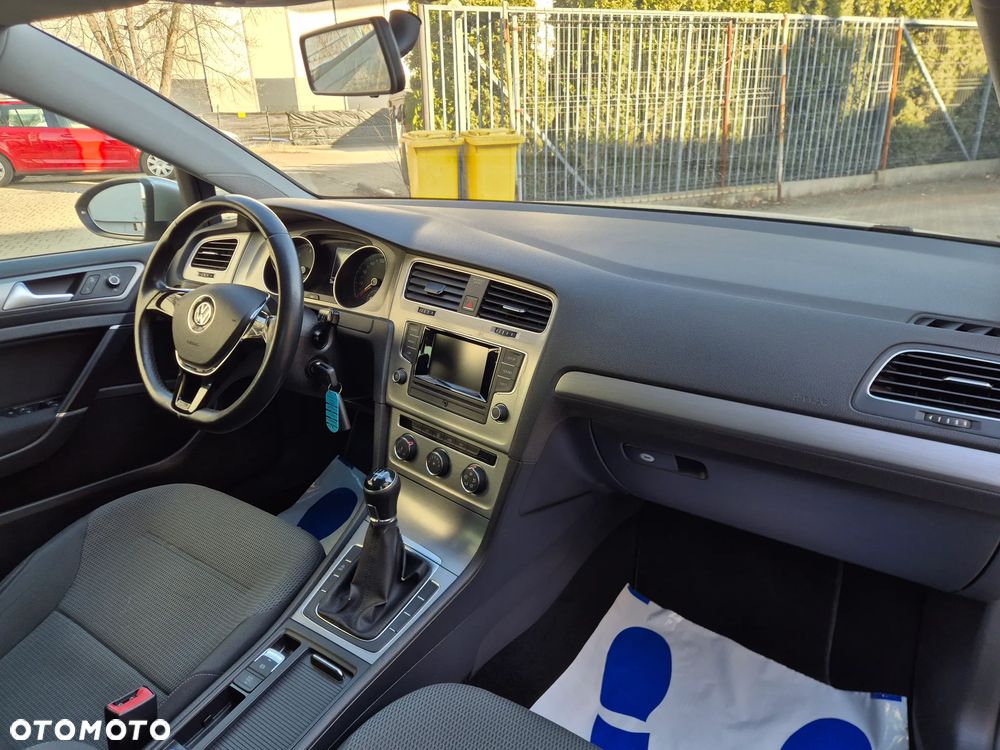 Volkswagen Golf 1.6 BlueTDI Comfortline - 8
