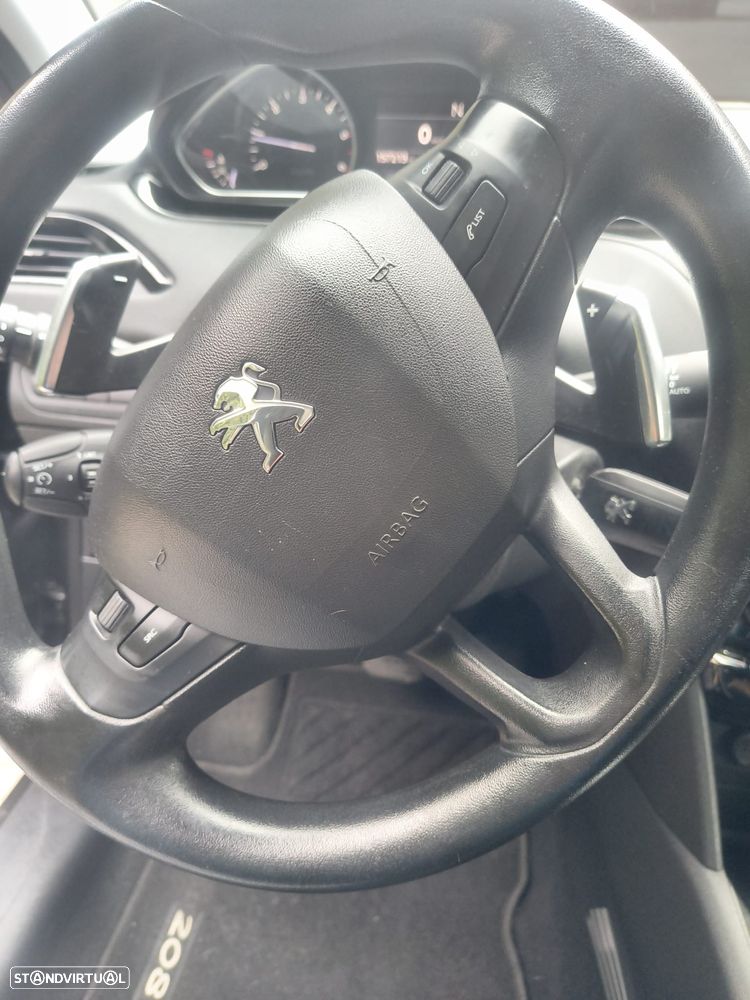 Peugeot 208 e-HDi 68 EGS5 Stop&Start Active - 18