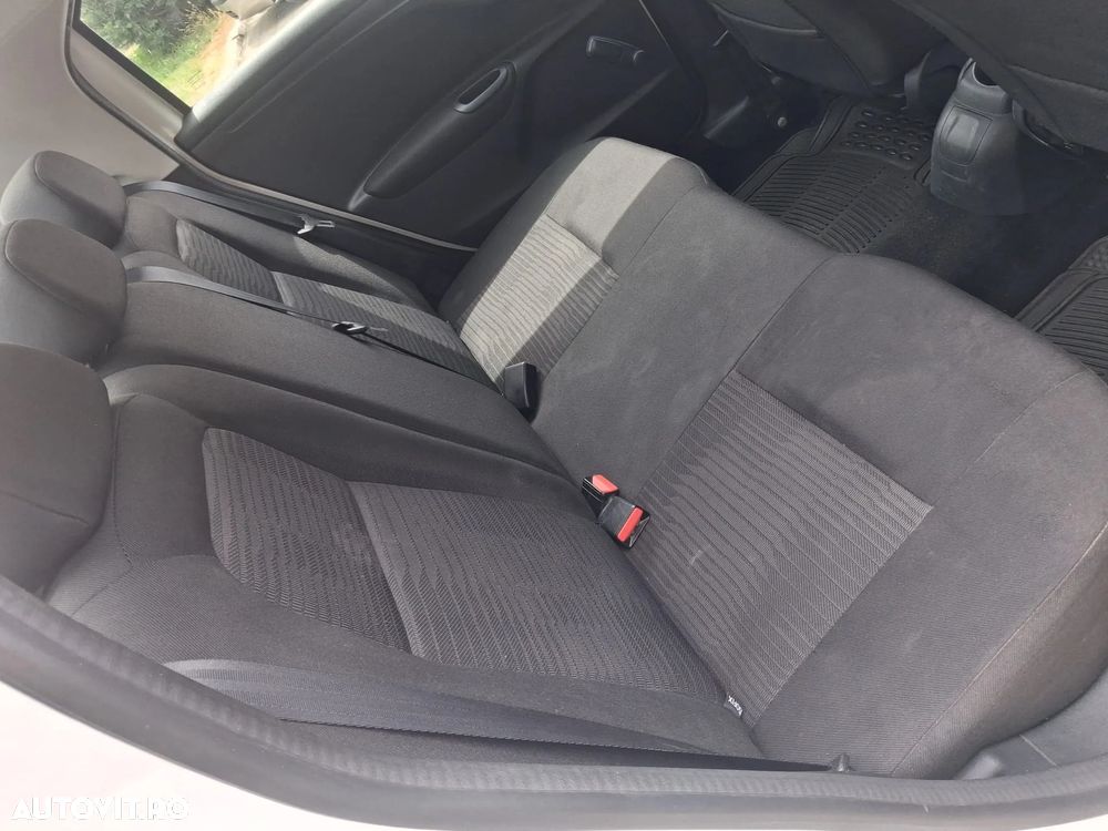 Peugeot 301 1.6 BlueHDI FAP Active - 7