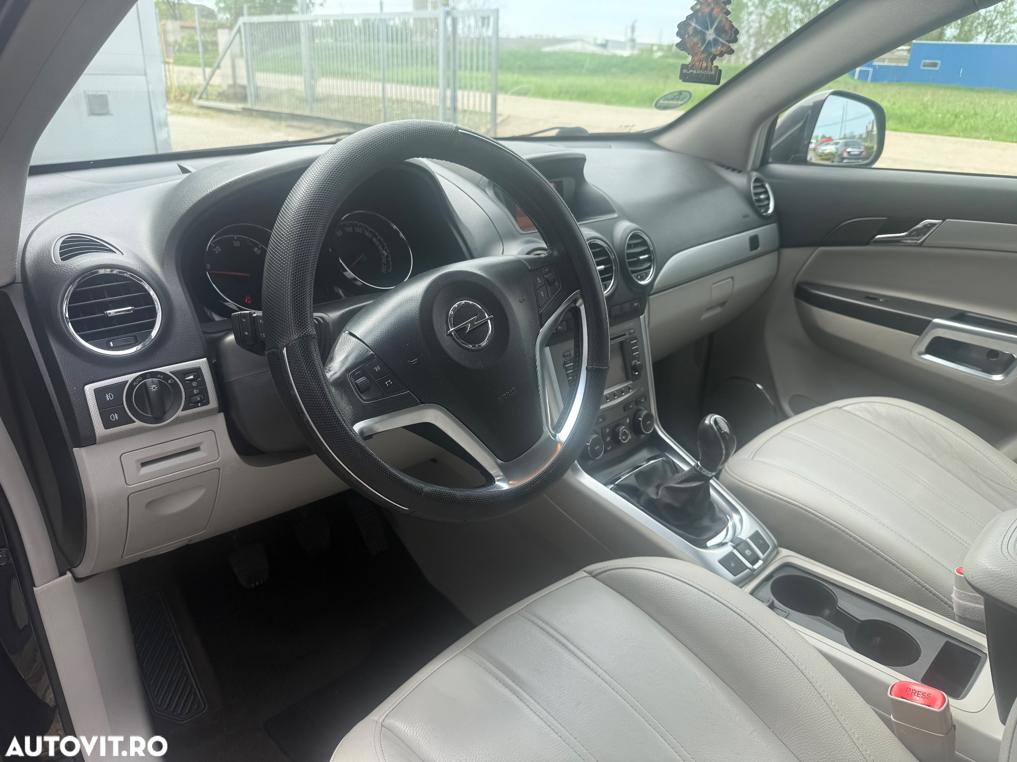 Opel Antara 2.2 CDTI Design Edition - 18