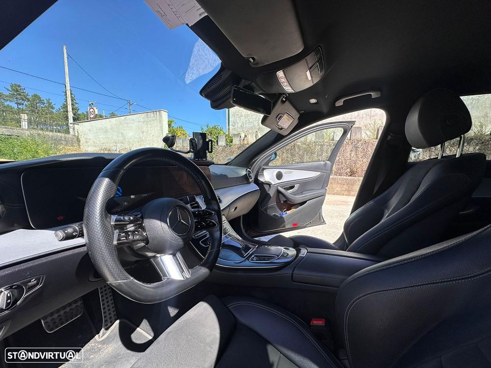 Mercedes-Benz E 300 de AMG Line - 16