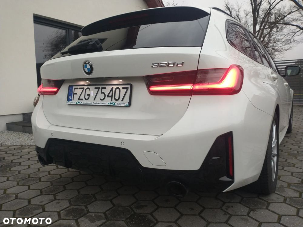 BMW Seria 3 320d Edition M Sport Shadow - 4