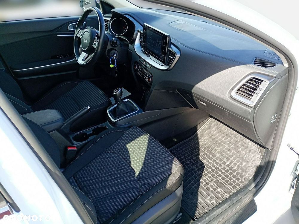 Kia Ceed 1.0 T-GDI M - 25