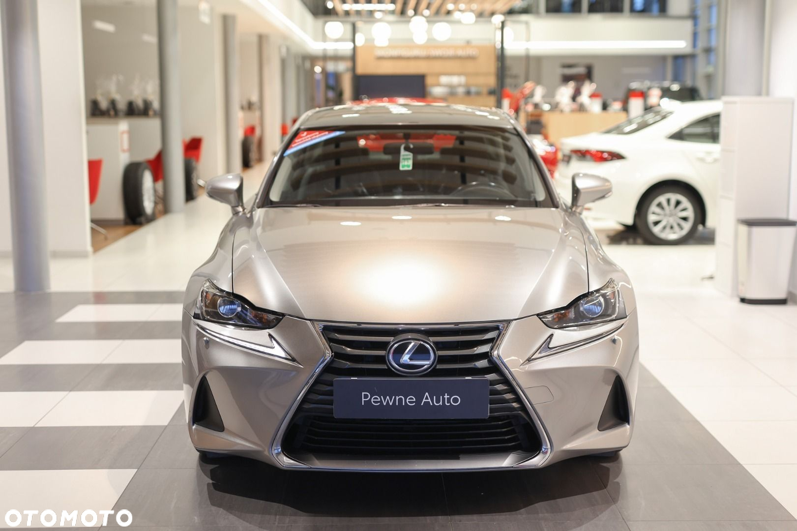 Lexus IS - 3