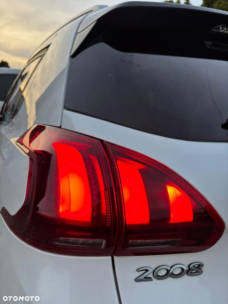 Peugeot 2008 1.2 Pure Tech Crossway S&S EAT6 - 30