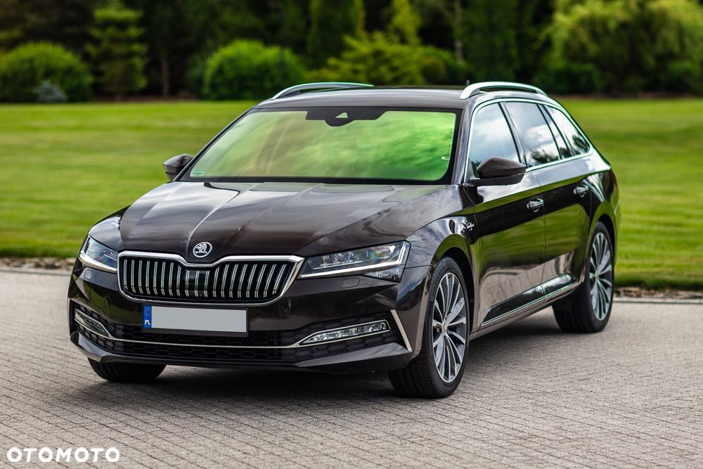 Skoda Superb 2.0 TDI SCR 4x4 L&K DSG - 8
