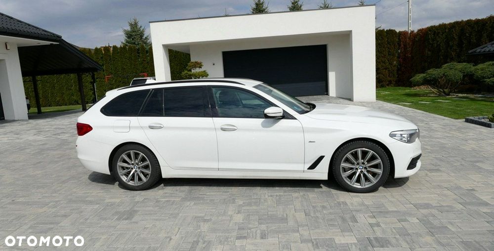 BMW Seria 5 520d Sport Line sport - 16
