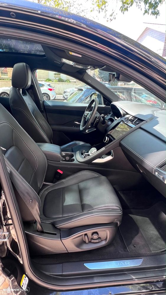 Jaguar E-Pace 1.5 P300e R-Dynamic S AWD Aut. - 9