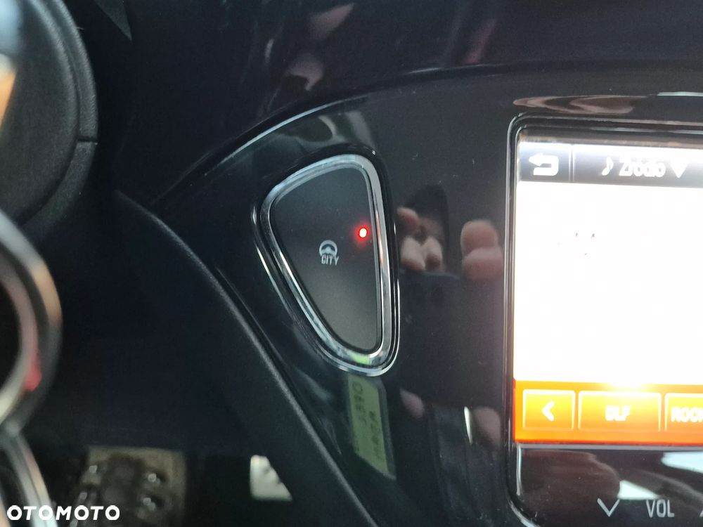 Opel Adam 1.2 Jam - 11