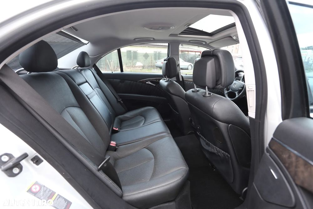 Mercedes-Benz E 320 CDI 4MATIC Automatik Avantgarde DPF - 9