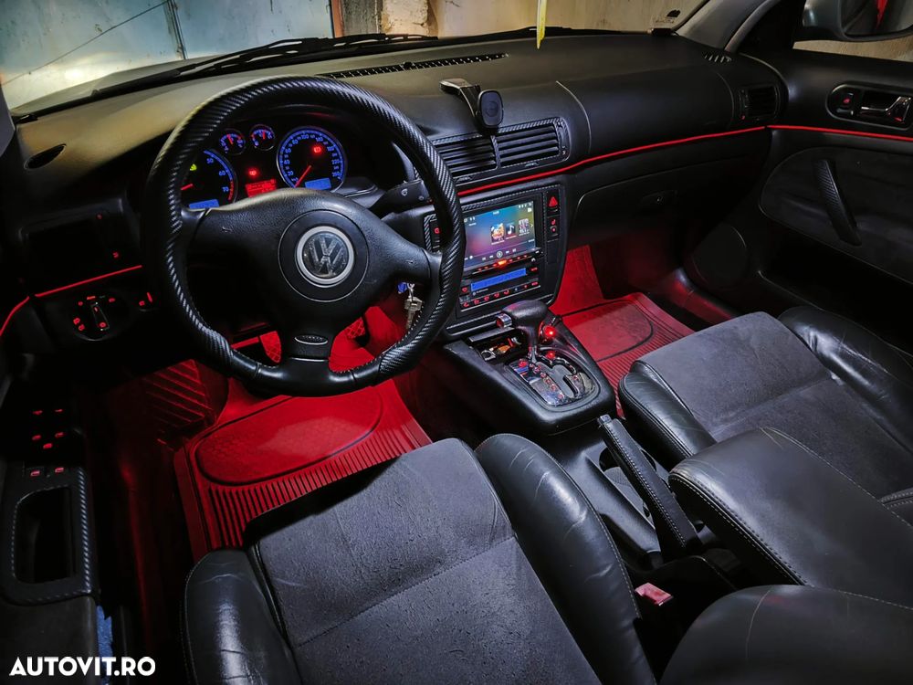 Volkswagen Passat - 10