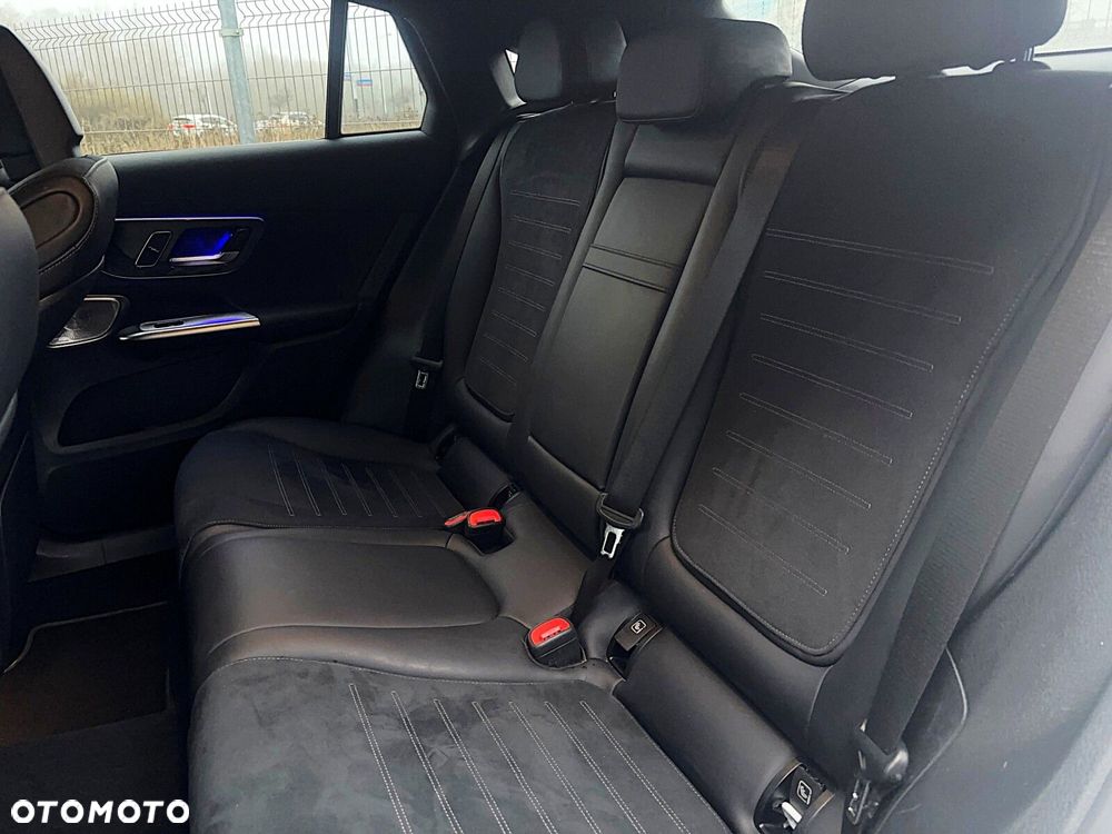 Mercedes-Benz GLC - 10