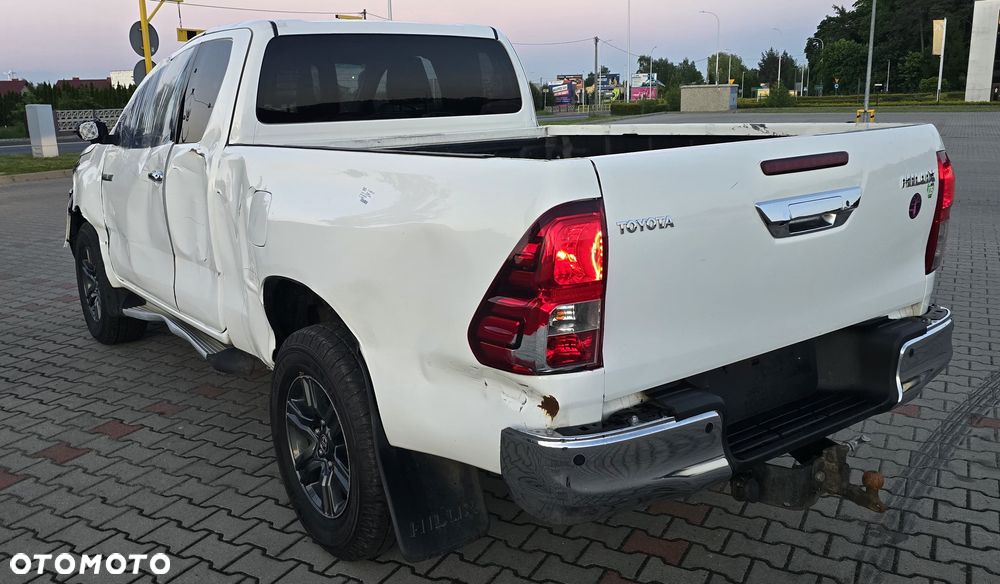 Toyota Hilux 4x4 Extra Cab Duty Comfort - 17