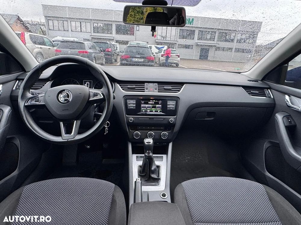 Skoda Octavia 1.6 TDI Ambition - 4