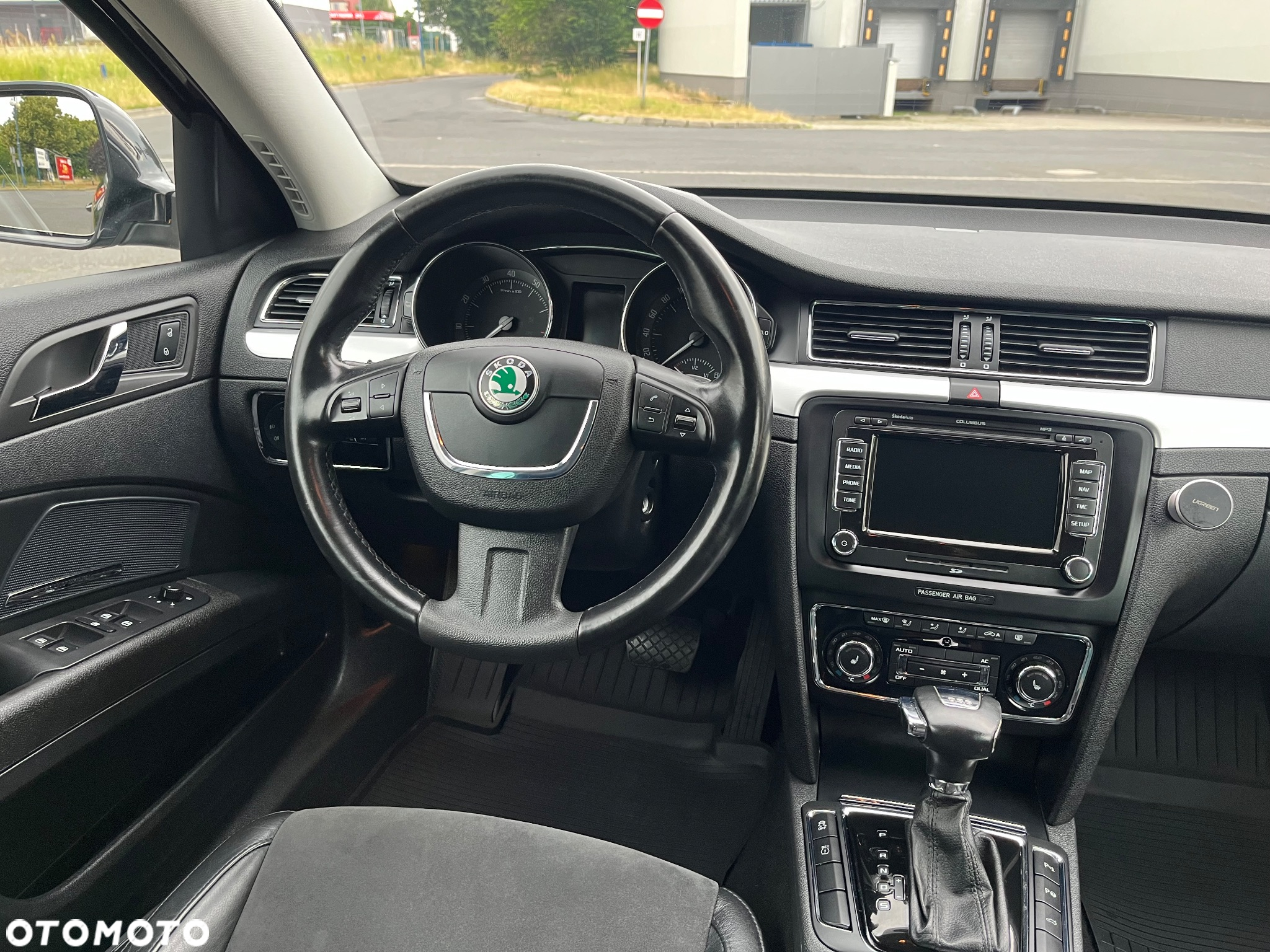 Skoda Superb 1.8 TSI DSG Elegance - 13