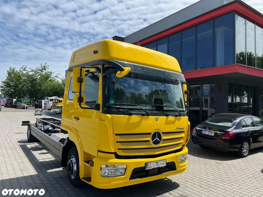Mercedes-Benz ATEGO - 14