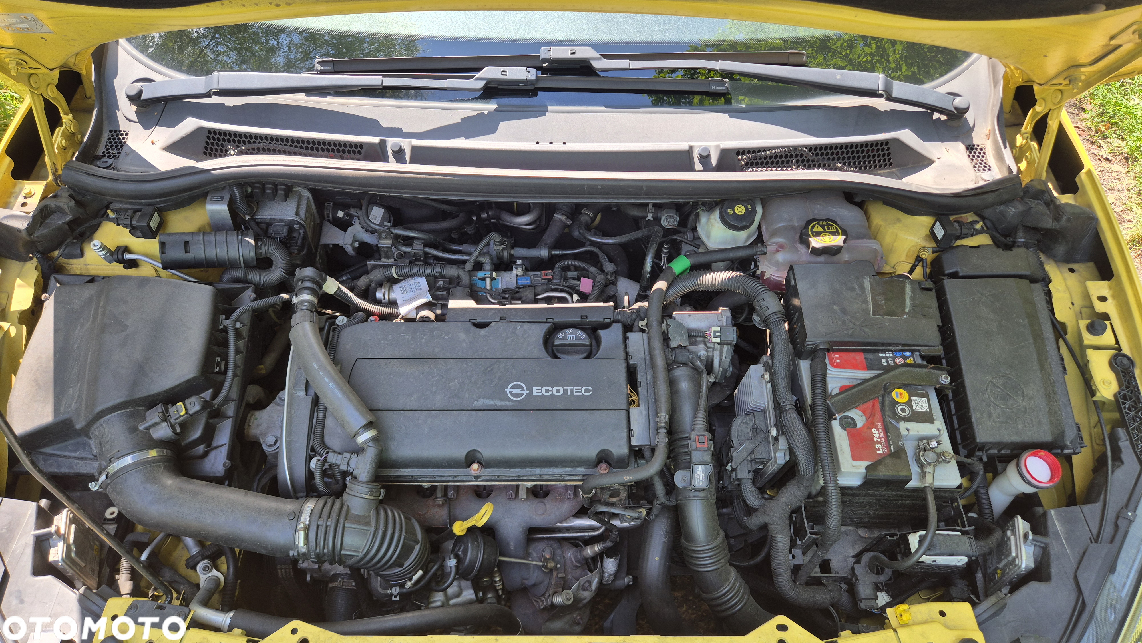 Opel Astra IV GTC 1.6 T Active - 13