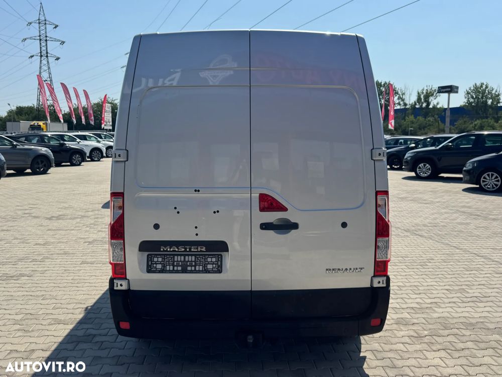 Renault Master - 9