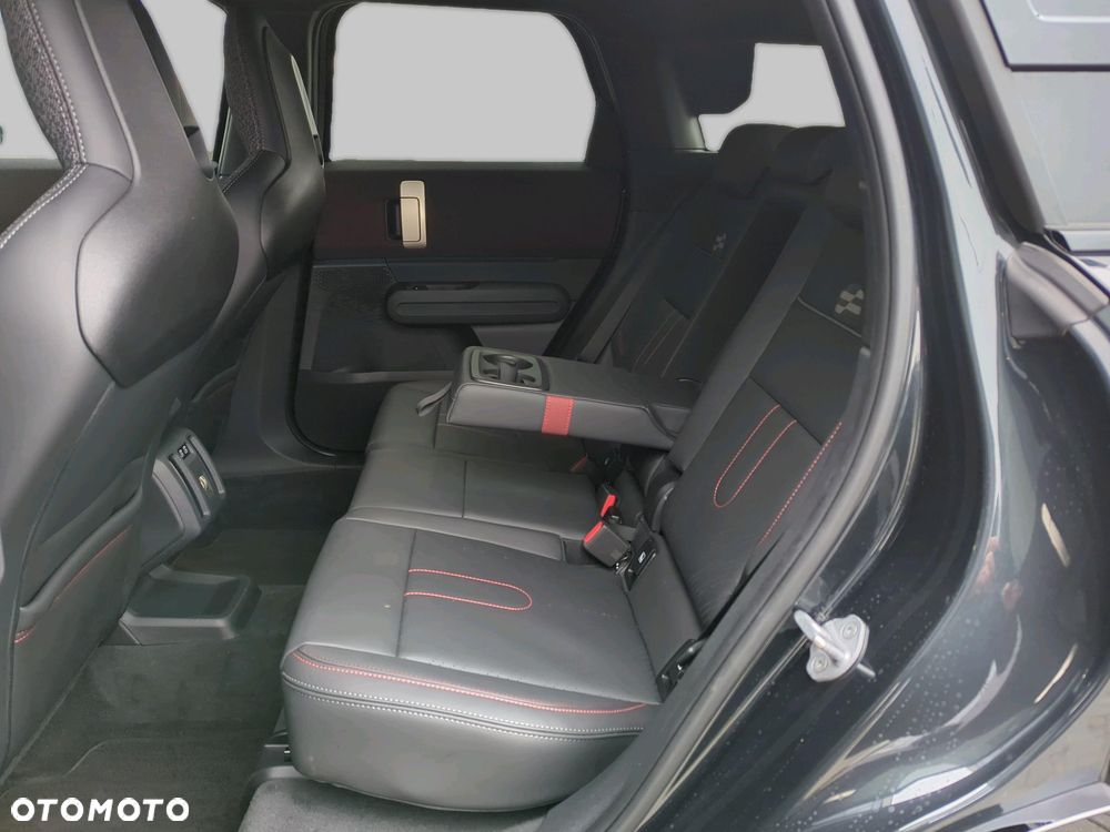 MINI Countryman C John Cooper Works Trim - 11