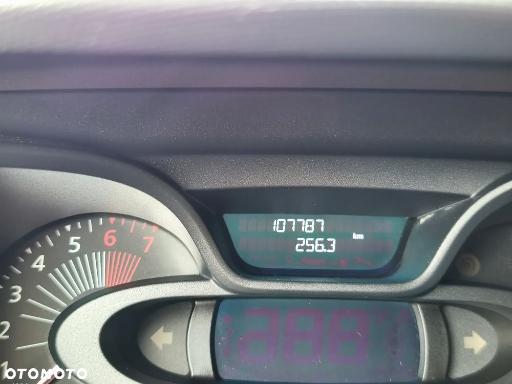 Renault Captur 0.9 Energy TCe Intens EU6 - 12