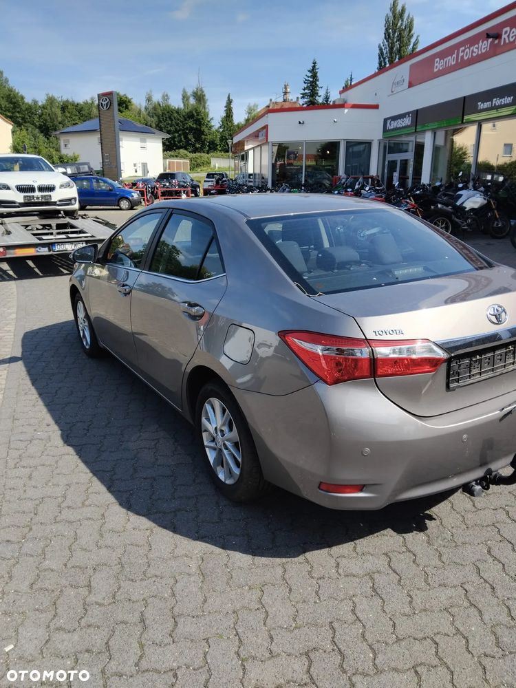 Toyota Corolla 1.6 Valvematic Life Plus - 8