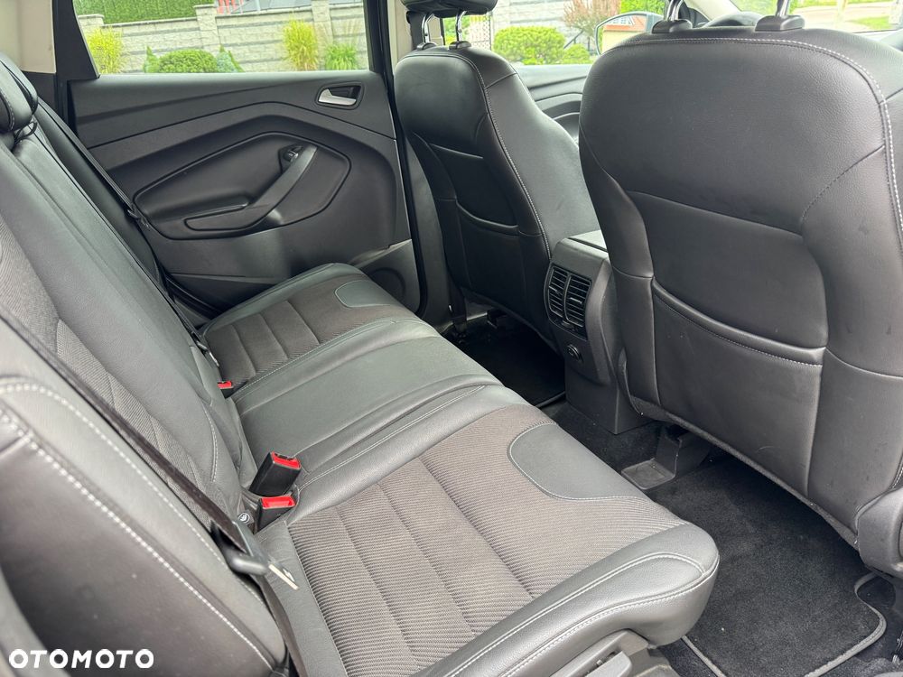 Ford Kuga 1.6 EcoBoost 2x4 Trend - 12