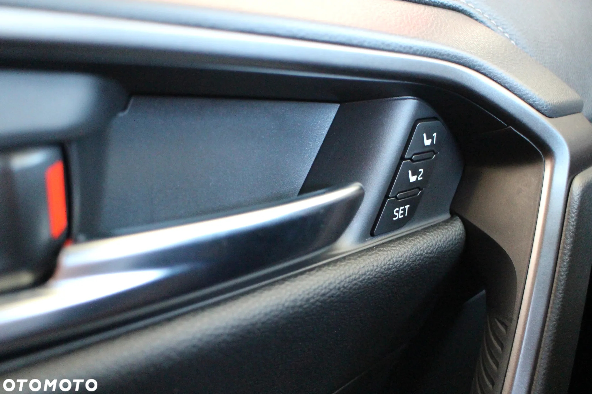 Toyota RAV4 2.5 Plug-In Hybrid GR Sport 4x4 - 8