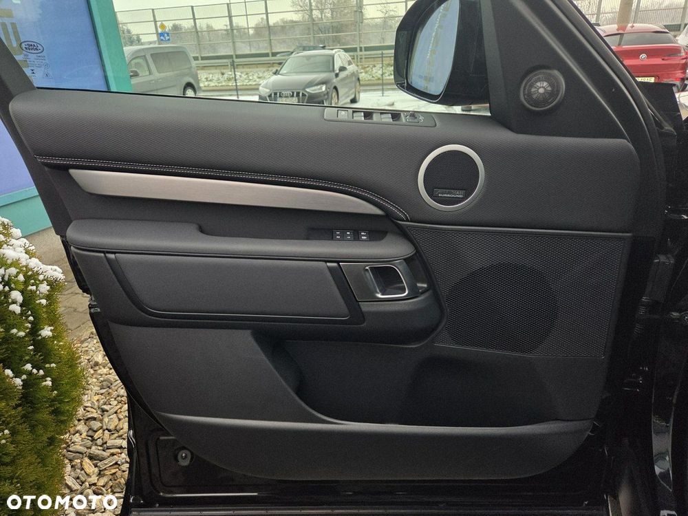 Land Rover Discovery - 28