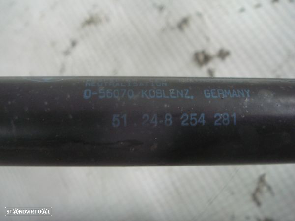 Amortecedor Tampa De Mala Bmw 3 (E46) - 3
