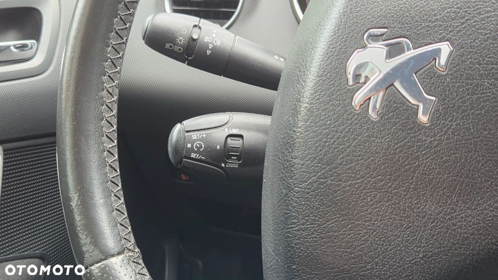 Peugeot 308 1.6 HDi Access - 14