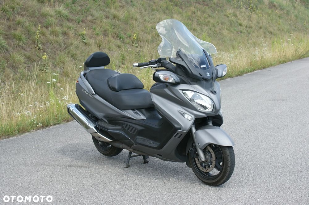 Suzuki Burgman - 3