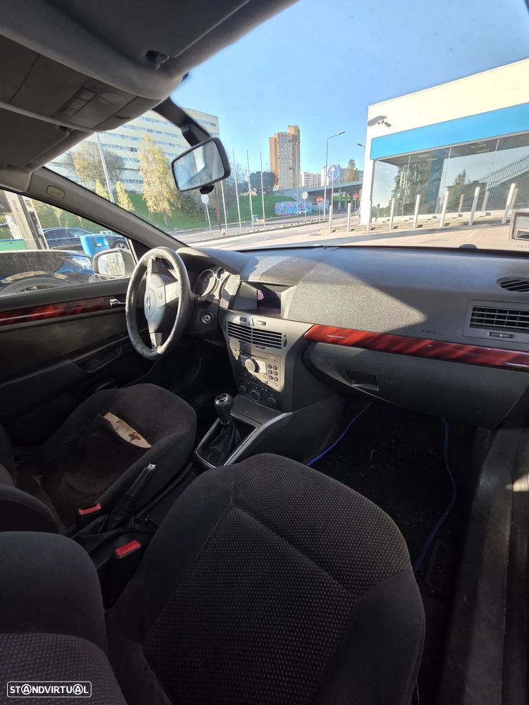 Opel Astra Caravan - 6