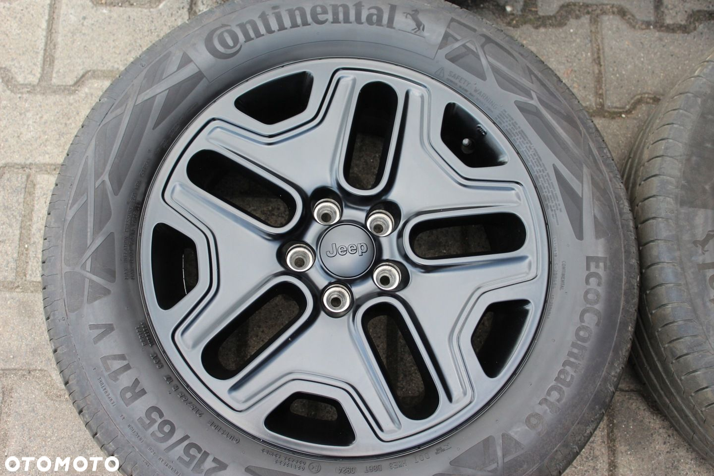 JEEP COMPASS RENEGADE 17cali 5x110 ET40 6,5J TPMS - 5