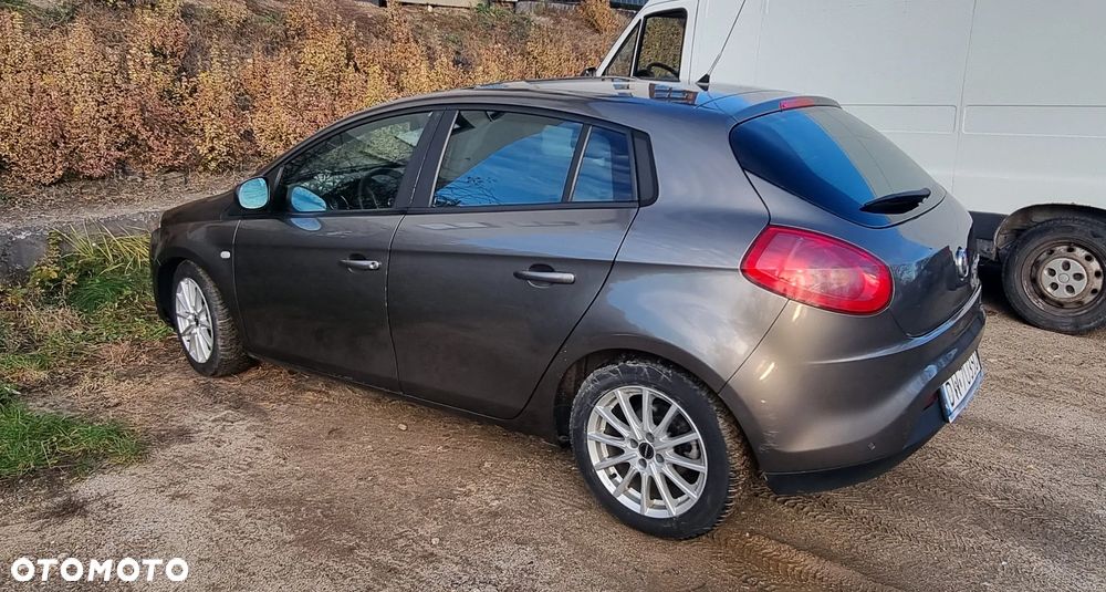 Fiat Bravo 1.4 T-Jet 16V Active - 5