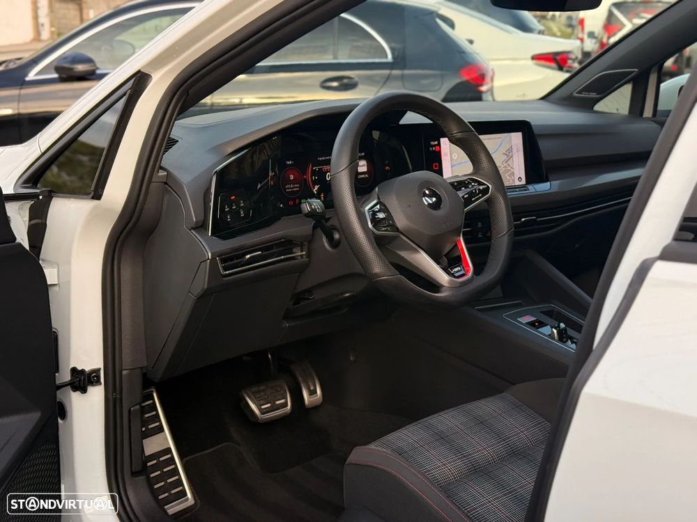 VW Golf 2.0 TSI GTI DSG Performance - 23