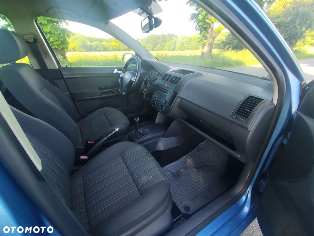 Volkswagen Polo - 10