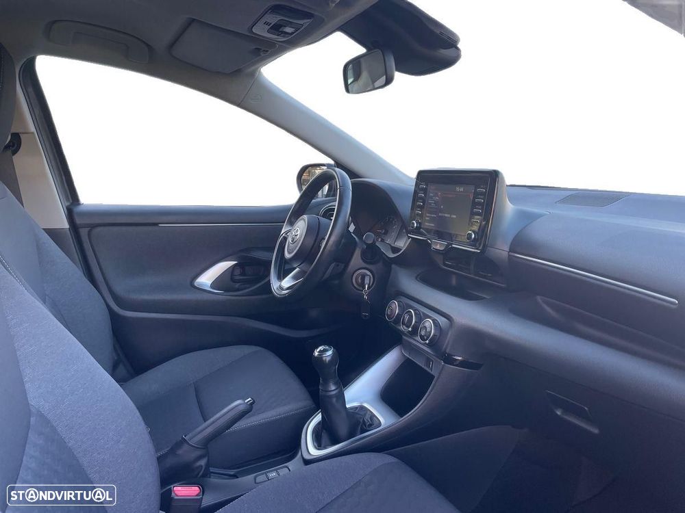 Toyota Yaris - 6