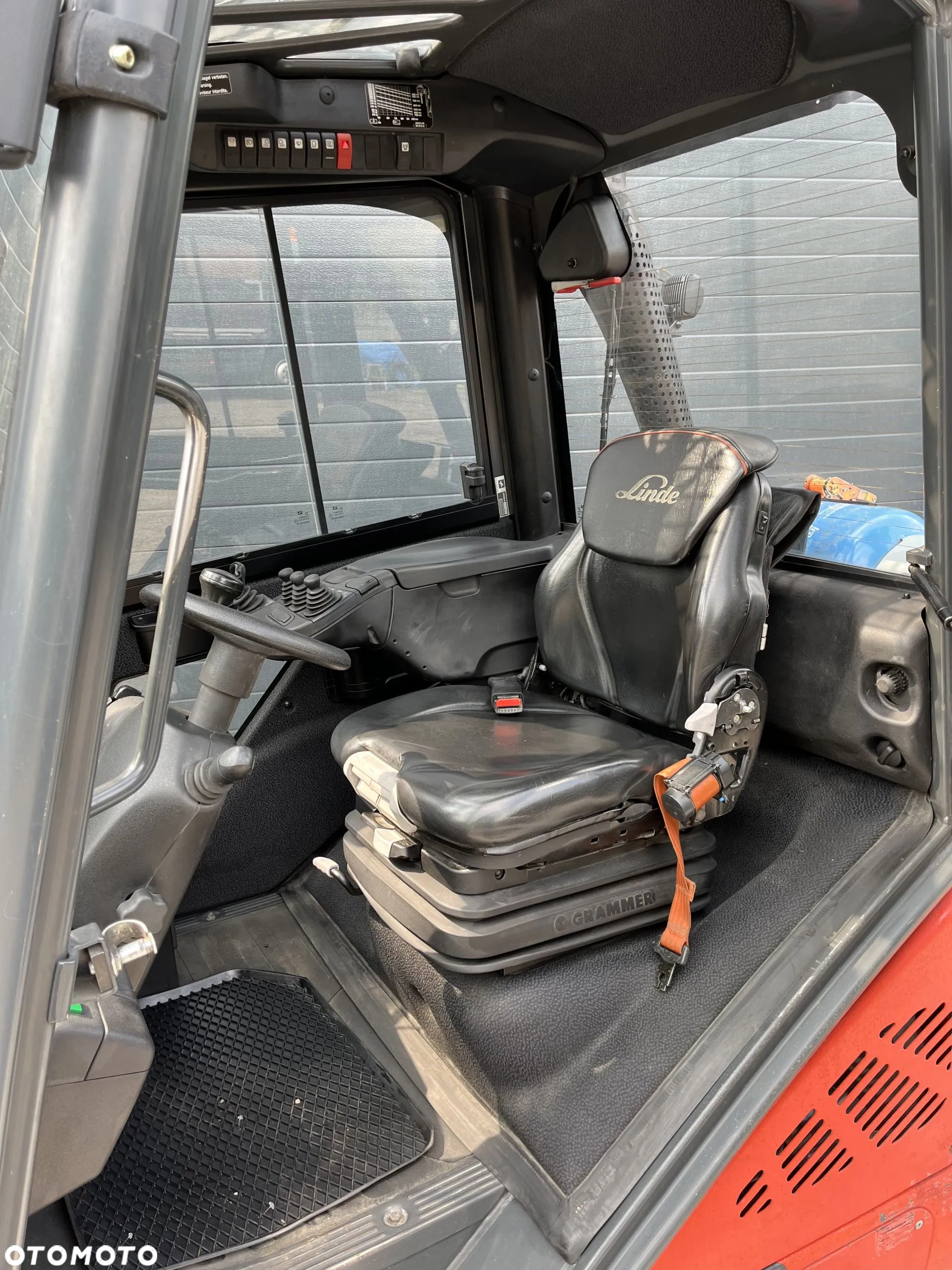 Linde H35-T Gaz LPG TRIPLEX kabina przesuw boczny  oświetlenie drogowe - 8