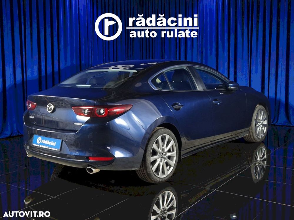 Mazda 3 G150 AT MHEV Plus - 8