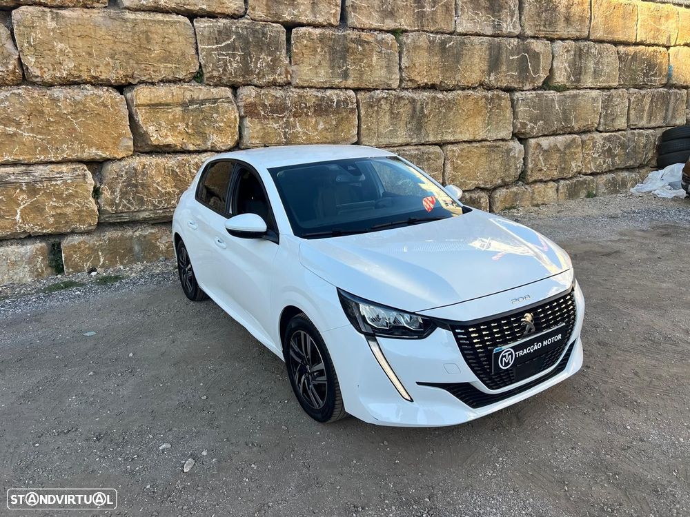 Peugeot 208 - 6