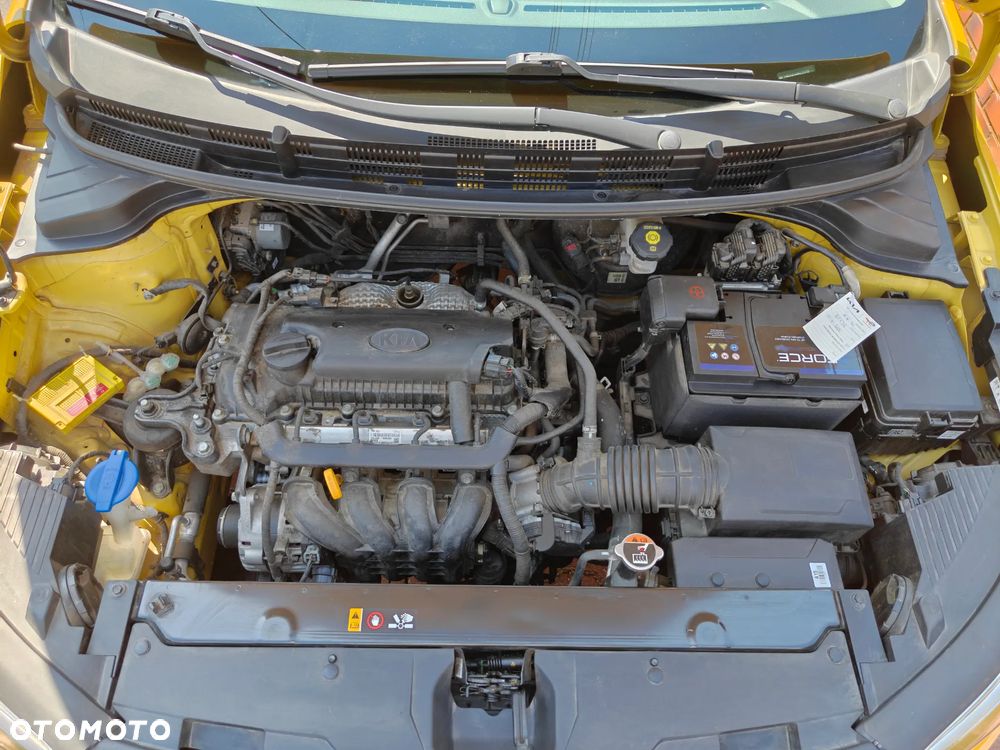 Kia Stonic 1.4 L - 17