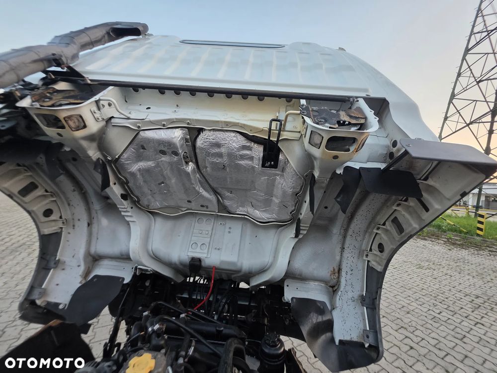 Nissan Cabstar 35.13 Skrzynia 4.20 M + HDS 1.5 Tony ! HMF K2(B3) 9.20 M Wysięgu  ! Super Stan  ! - 32