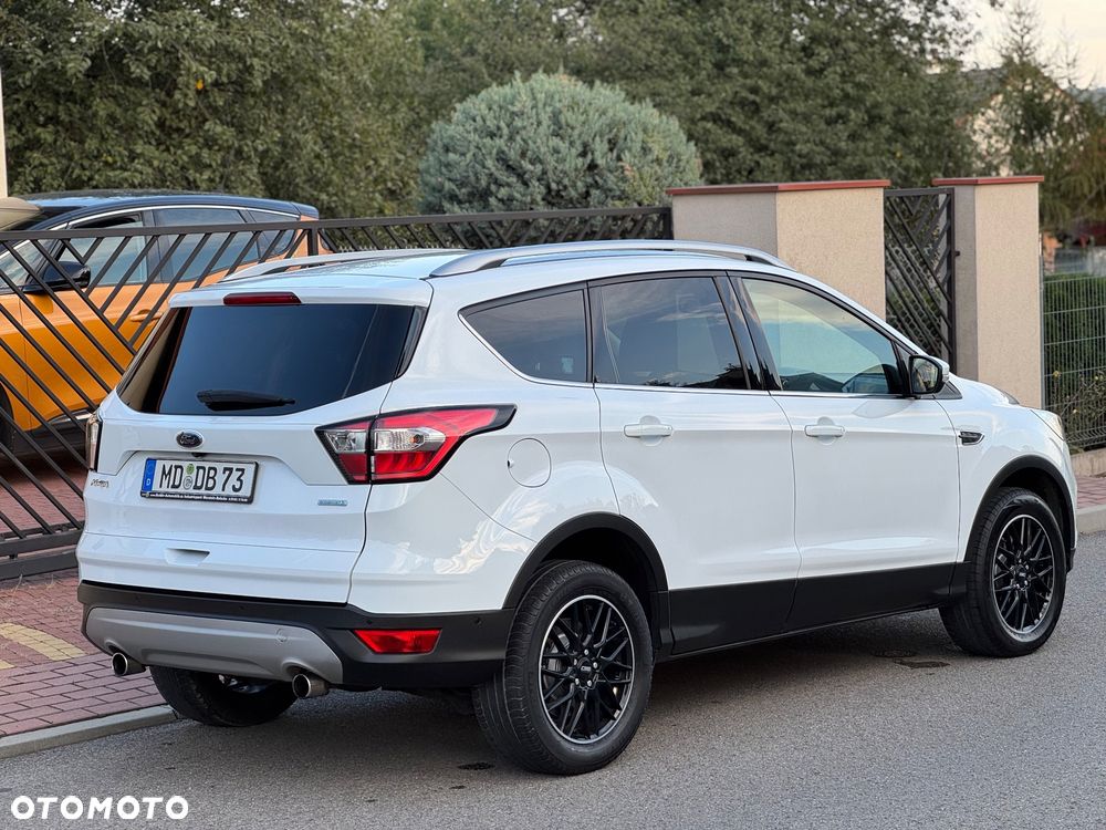 Ford Kuga 1.5 EcoBoost 2x4 Titanium - 7