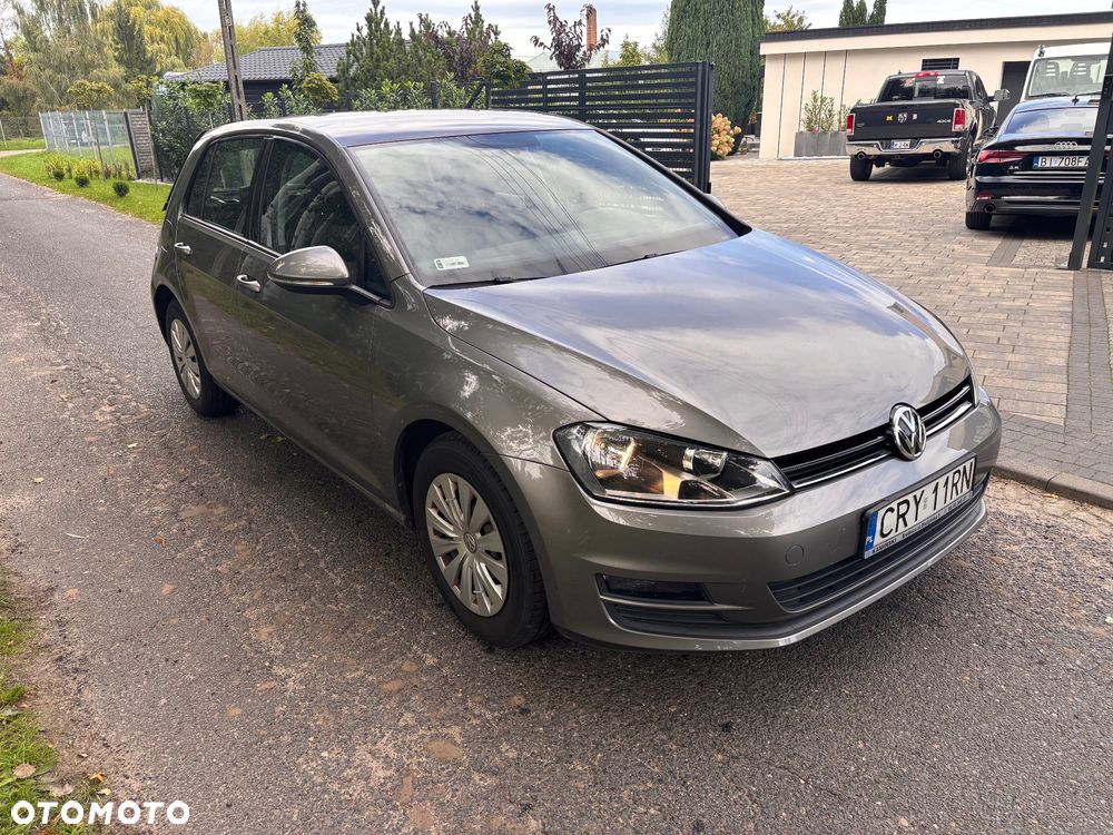 Volkswagen Golf 1.2 TSI BMT Comfortline - 3