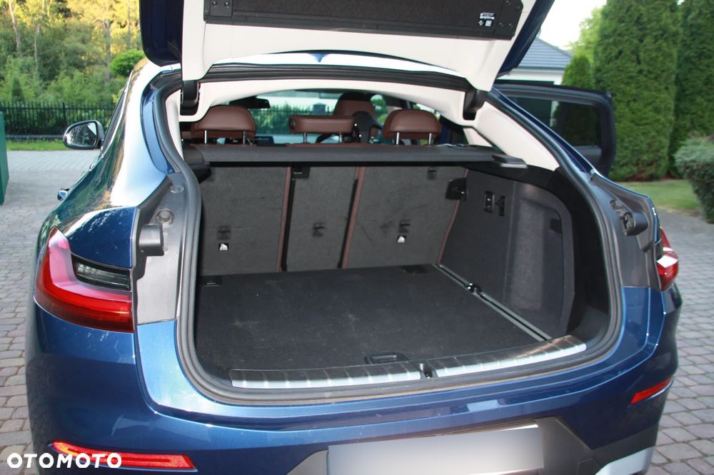 BMW X4 xDrive20i sport - 14