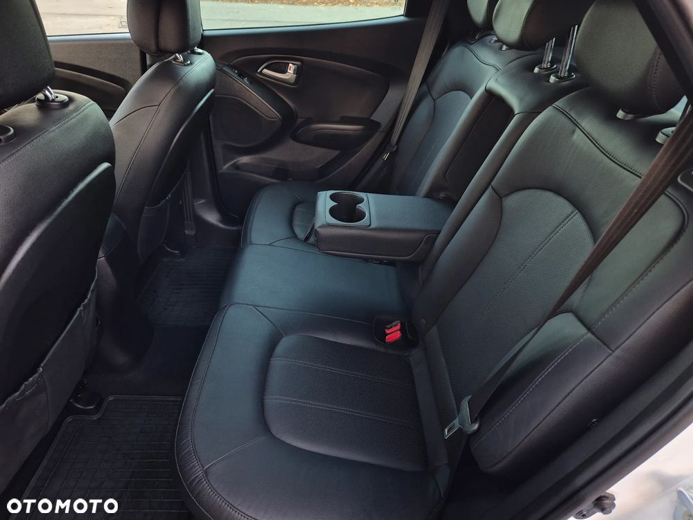 Hyundai ix35 2.0 4WD Automatik Style - 16