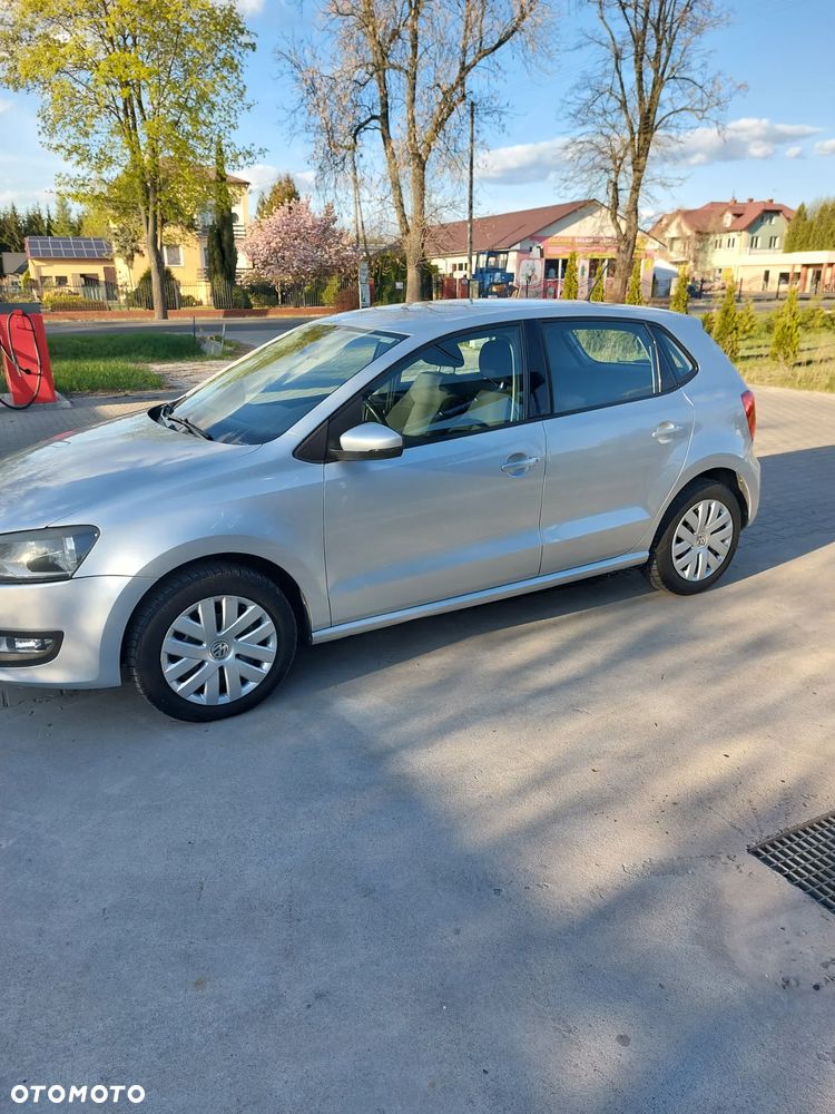 Volkswagen Polo 1.4 16V Comfortline - 1