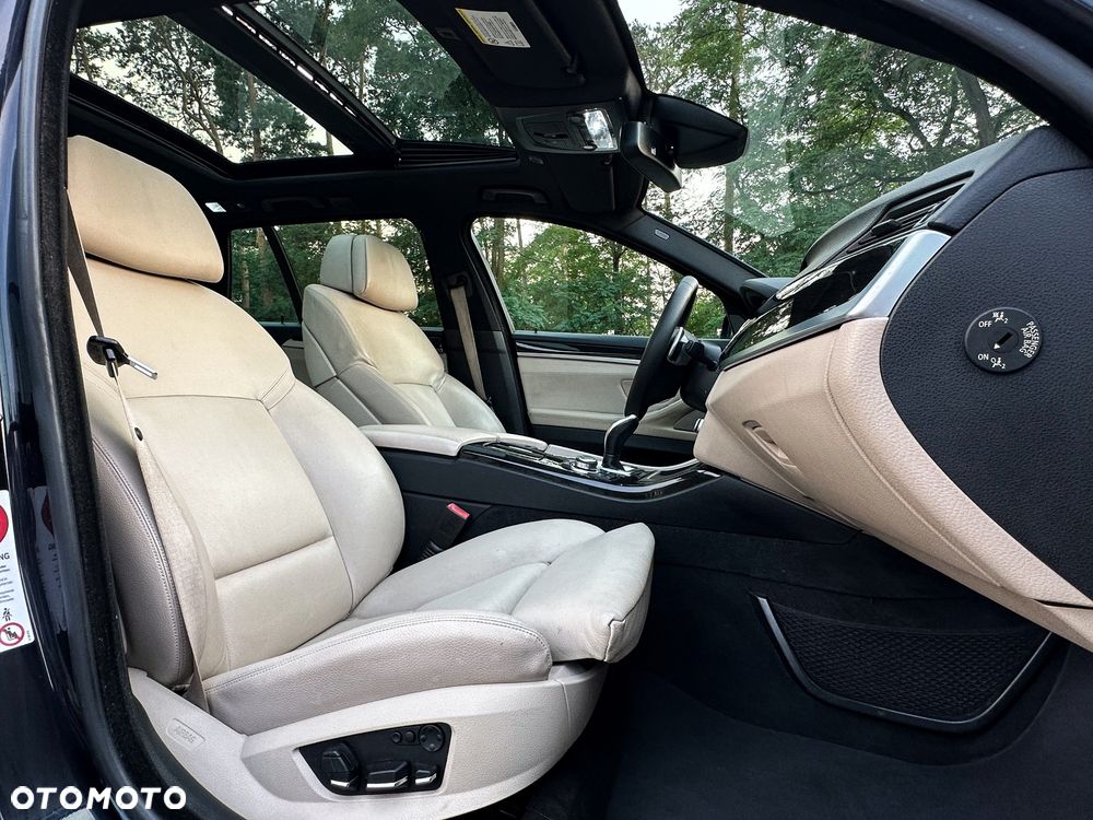 BMW Seria 5 535d - 33