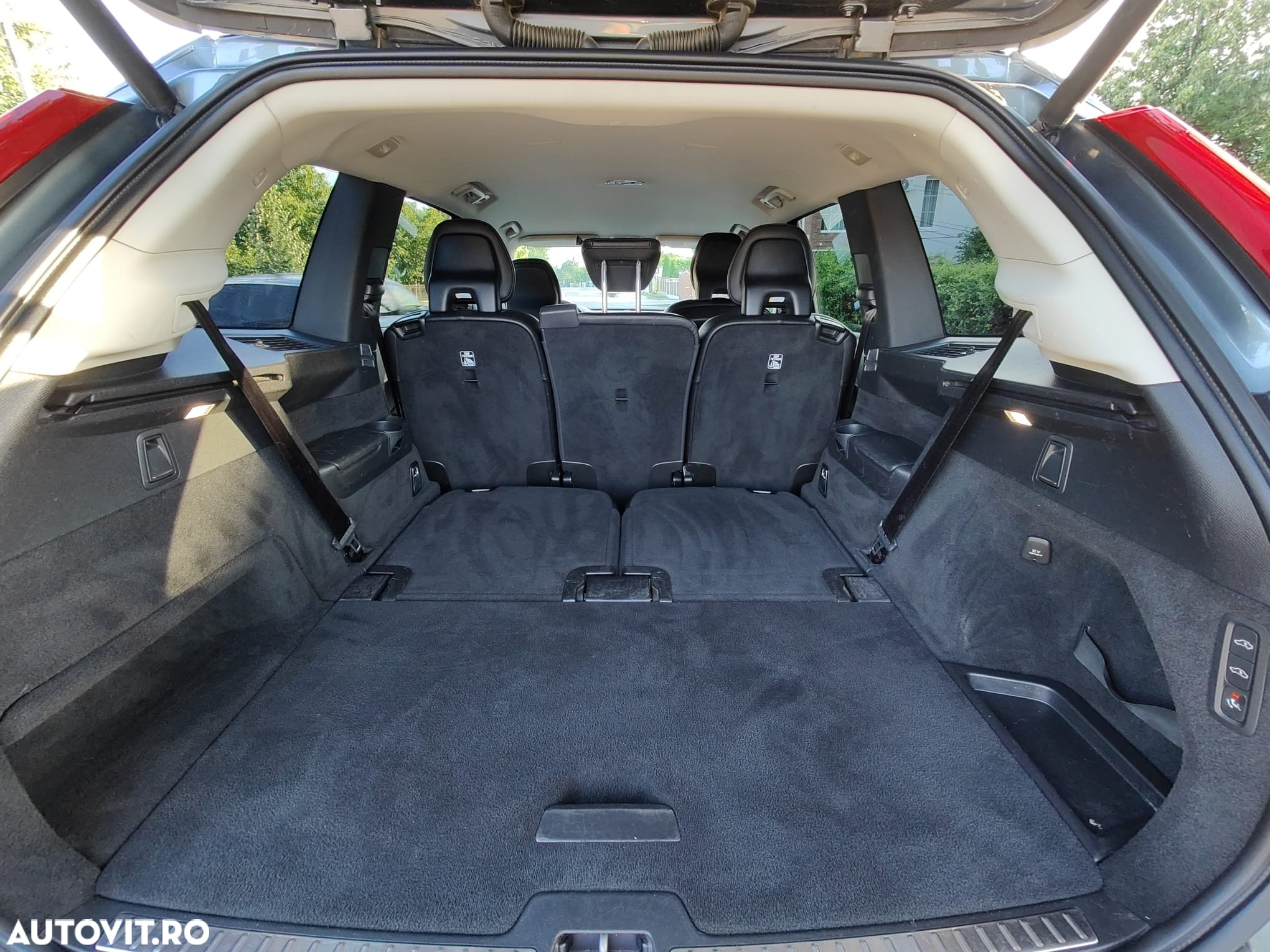 Volvo XC 90 D5 AWD Momentum - 7