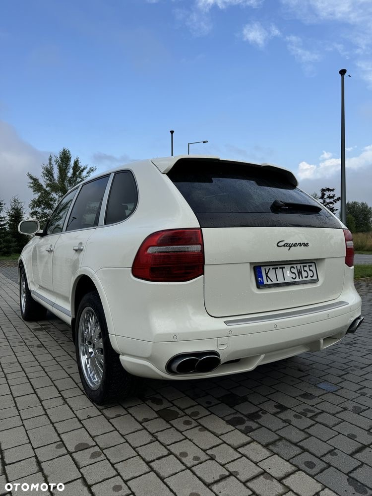 Porsche Cayenne - 5
